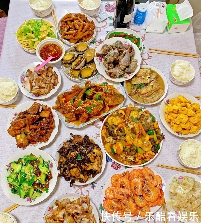中薪|晒网友们的年夜饭,争奇斗艳有特色,最后一个“风生水起”特牛!