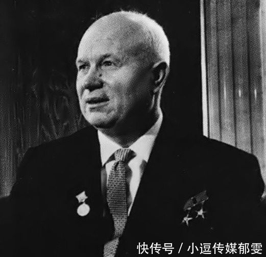 归还|赫鲁晓夫对中国3大贡献,归还港口和援助物质,最后一个最为关键
