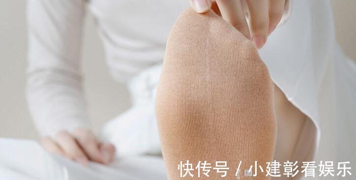 媳妇 去年的袜子就别穿了，学我媳妇这样穿，舒适更贴肤