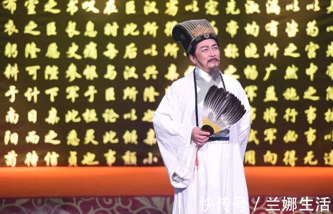 江流石@杜甫20字唐诗没有提到任何人名字,但我们一看就知道写的是谁