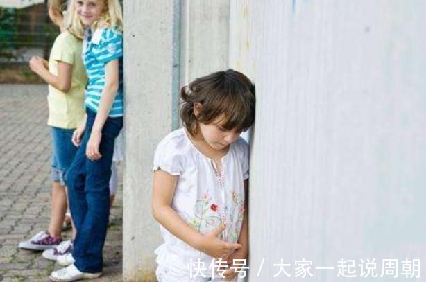 母乳|1岁宝宝喝母乳体重达30斤,邻居直夸营养好,医生别沾沾自喜