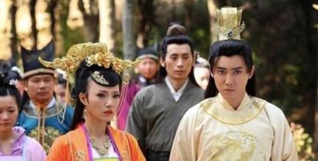 靖难之役|朱标不死,朱元璋就不会乱杀大臣,绝对会出现新局面,比朱棣更好