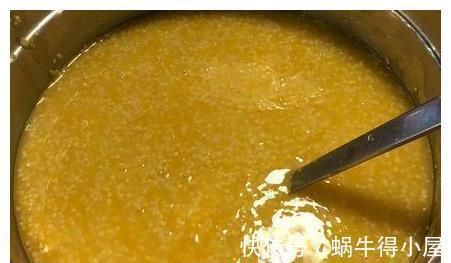 小米粥这样煮，不仅营养好喝还出米油，为了家人赶快收藏起来！
