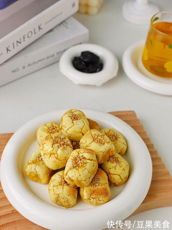 让人闻香止步的脆皮南瓜麻薯，外脆里糯巨好吃