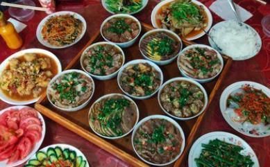 产妇餐|23岁孕妈“产妇餐”惹人怜,没人伺候只能自己做,网友不如不嫁