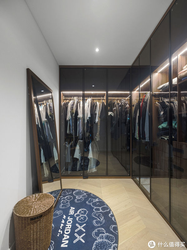 空间|35岁小哥高质量独居生活:喜欢开放设计,两室改一居,就是要自由