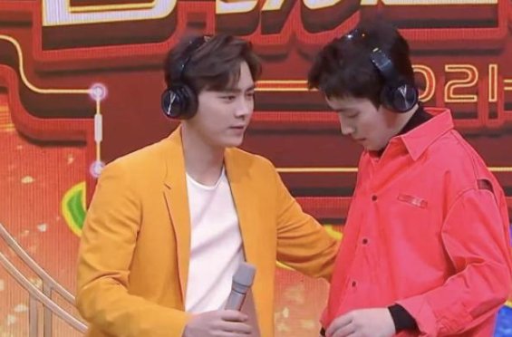 一问一答：蔡徐坤营业少？肖战奶新人？李易峰朱一龙炒兄弟情？