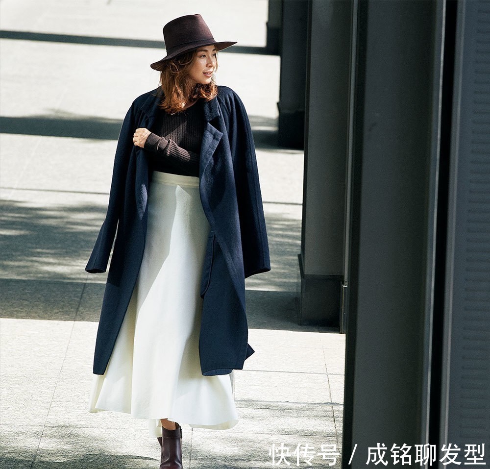 围巾|四五十岁的女人穿大衣,千万别犯这三个错误,拉低档次又影响气质