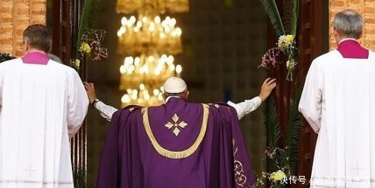 天主教|中世纪时,欧洲最厉害的教皇,产生的方式和我们想象完全不一样