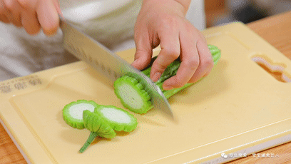 苦味|夏天最便宜的“清热去火药”!伏天吃它,胜过吃药