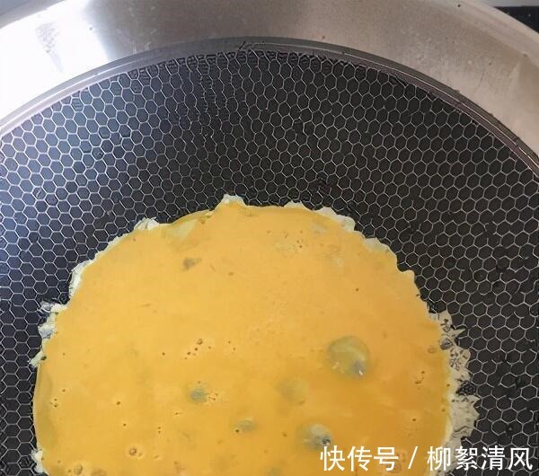 鸡蛋饼|素拌三丝的做法!