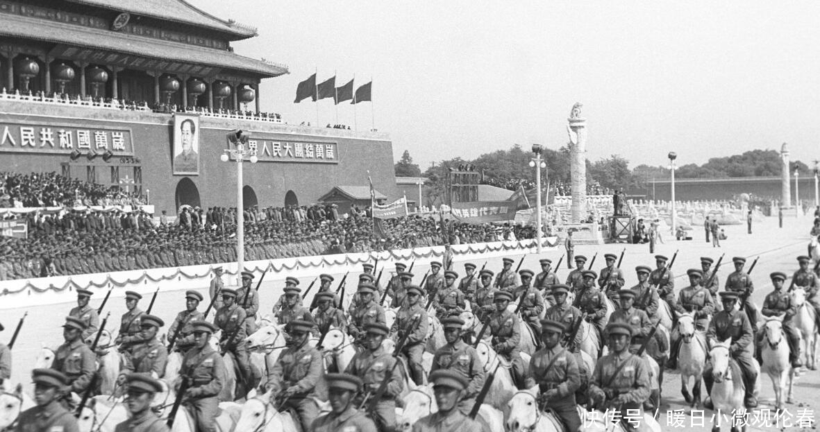 军队|中国军队曾下辖19个骑兵师，一个骑兵师，到底有多少兵力？