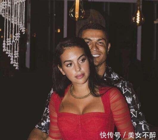 细扒C罗奢华珠宝:百万镑钻石表闪瞎眼 乔妹一只手值72万镑