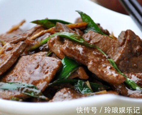 健身体|周末暴雨孩子不能外出,多吃排毒菜,杀菌排毒强健身体