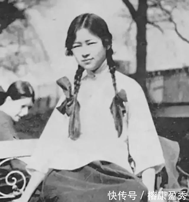 梁氏|冰心、鲁迅、钱钟书都写文痛骂林徽因,为何她从不还嘴?阶层不同