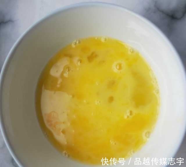 此款|酸甜开胃的西红柿炒鸡蛋,此款做法还是第一次,烹调简单嫩滑开胃