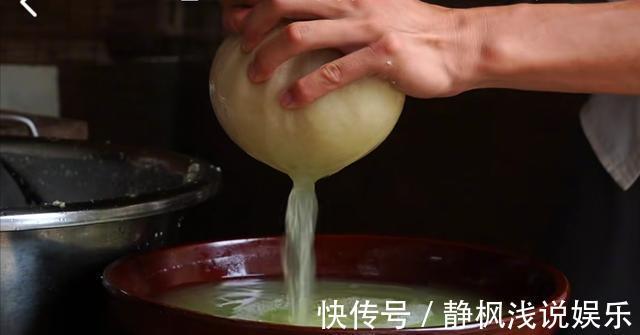 甘蔗杆|不是亲眼所见,很难相信玉米杆还能做成零食,甜香酥脆又好吃