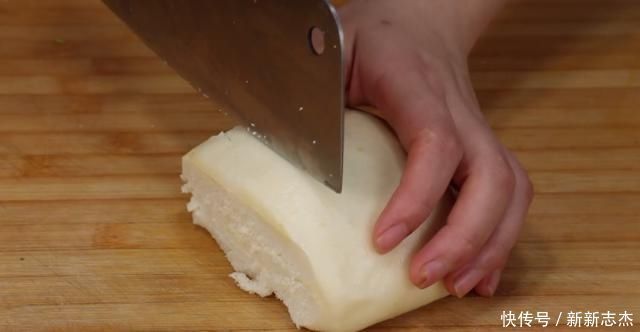 贫穷限制了我的想象,馒头这样吃真高级,比披萨还香,做法还简单