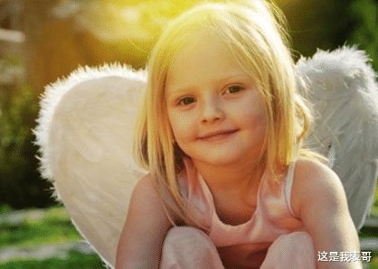 宝宝|到底应该如何去帮助宝宝睡出一个好的头型呢?