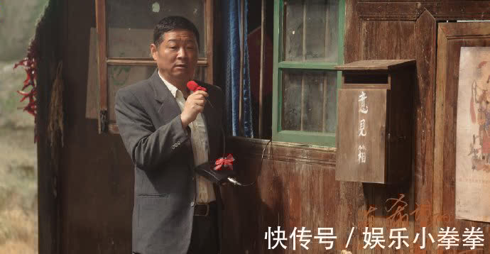 主旋律|《在希望的田野上》好哭又好笑!曹駿終于迎來(lái)爆款