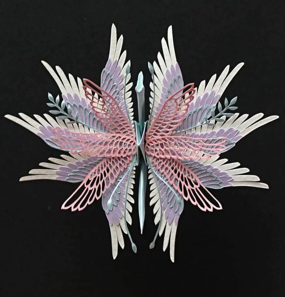 抑郁小哥把一只2毛钱的千纸鹤折成了我买不起的样子,不但病好了还年入百万