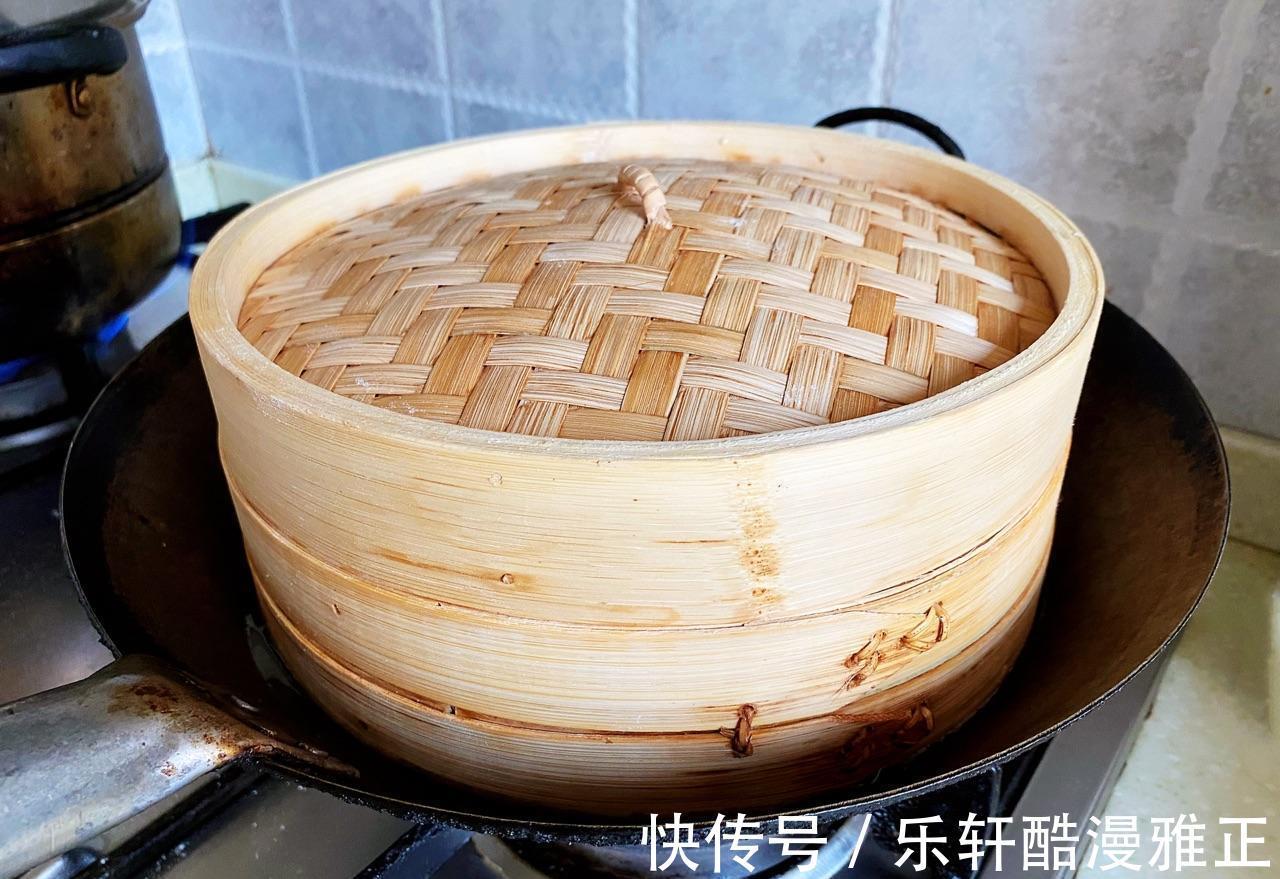 包子|好吃不过酱肉包，学会了这个做法不用去外面买了，又白又胖的