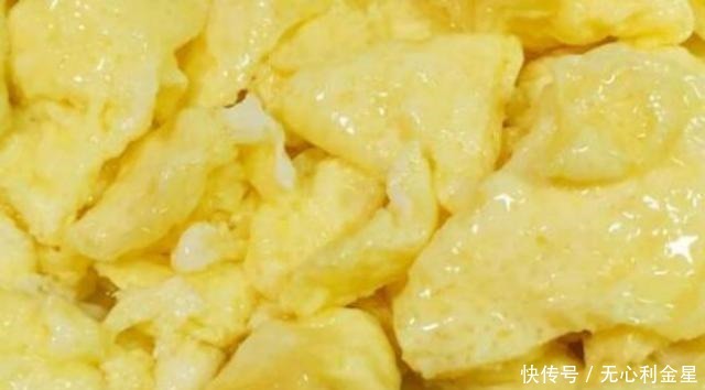 茴香苗具有独特的香味,打破了传统的饺子包子,具有浓郁的风味