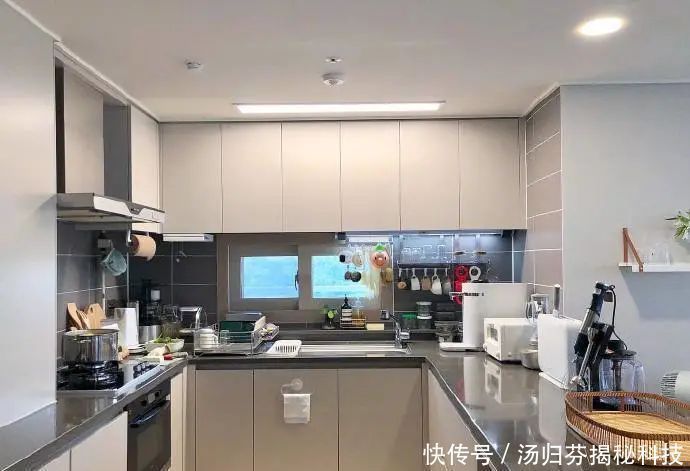 吸顶灯|85后妈妈的8大空间插座布局，总结太全面了，入住不后悔