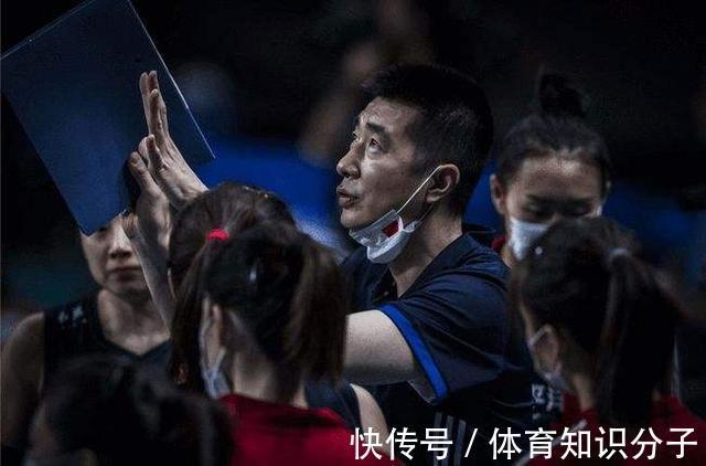 主帅|女排教练人选正式出炉,朱婷收2大喜讯,有望巴黎奥运会夺金