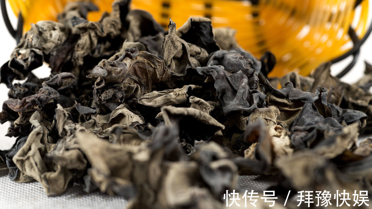 木耳|泡发木耳最忌直接用水泡,教你正确方法,木耳又大又软还干净!