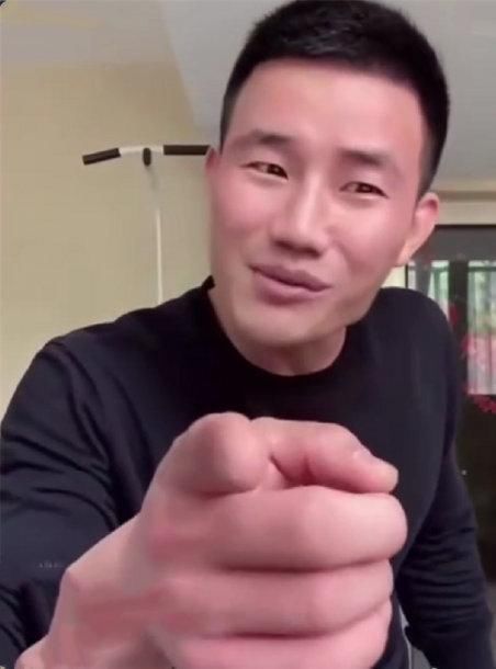 斋藤|离开《天天向上》9年,矢野浩二如今怎么样了?