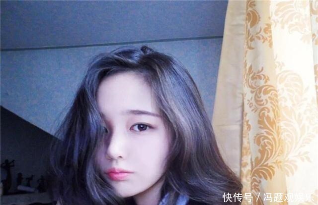 男孩|女孩“早熟”多半比男孩早,当女儿有这3种行为,家长们要注意了