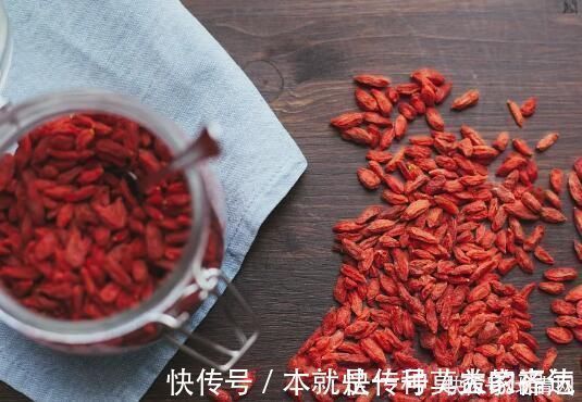 长期服用|保养就是要养着,八种常用中药,这样吃最养生