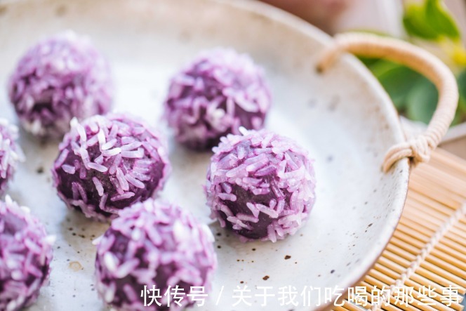 糯米丸子|红豆别再煮粥了,70岁奶奶坚持这一吃法,难怪气色好,越吃越年轻