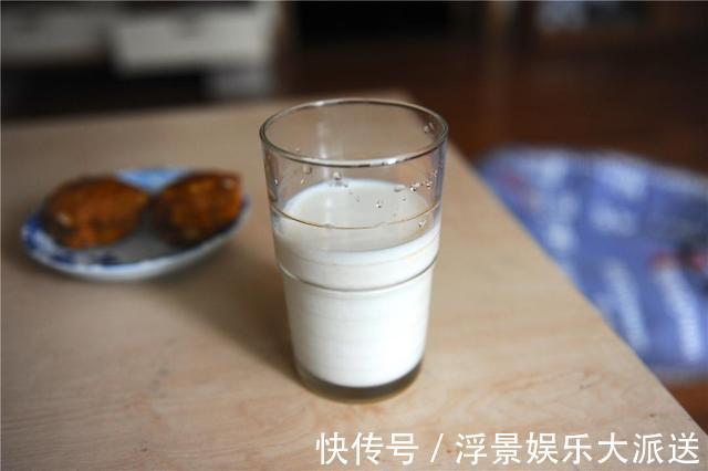 小颖|天天喝牛奶的孩子,跟从不喝牛奶的孩子,1年后区别明显