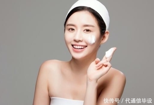 皮肤好的女生，一般都会有3个习惯，学着做你的皮肤不会太差