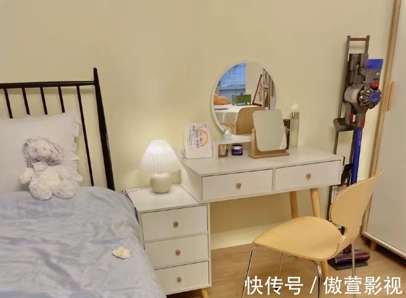 温暖|谁说小户型太拥挤,纯属瞎操心,30㎡照样五脏俱全