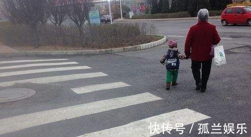 孩子|为什么老人带孩子生病少?宝妈最讨厌的做法,却对孩子益处多