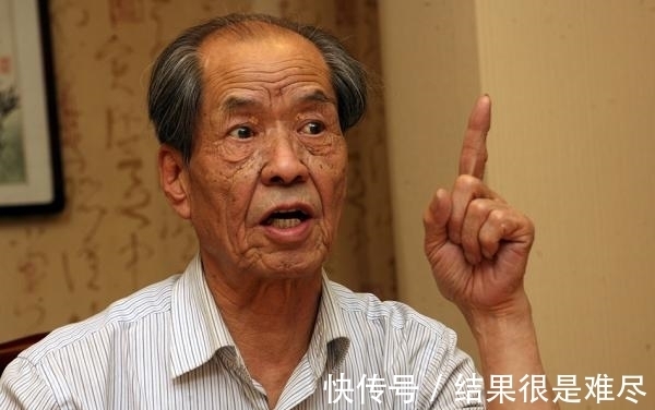 路遥@陈忠实被一位大领导当众提问“针对”,他的霸气回怼令其哑口无言