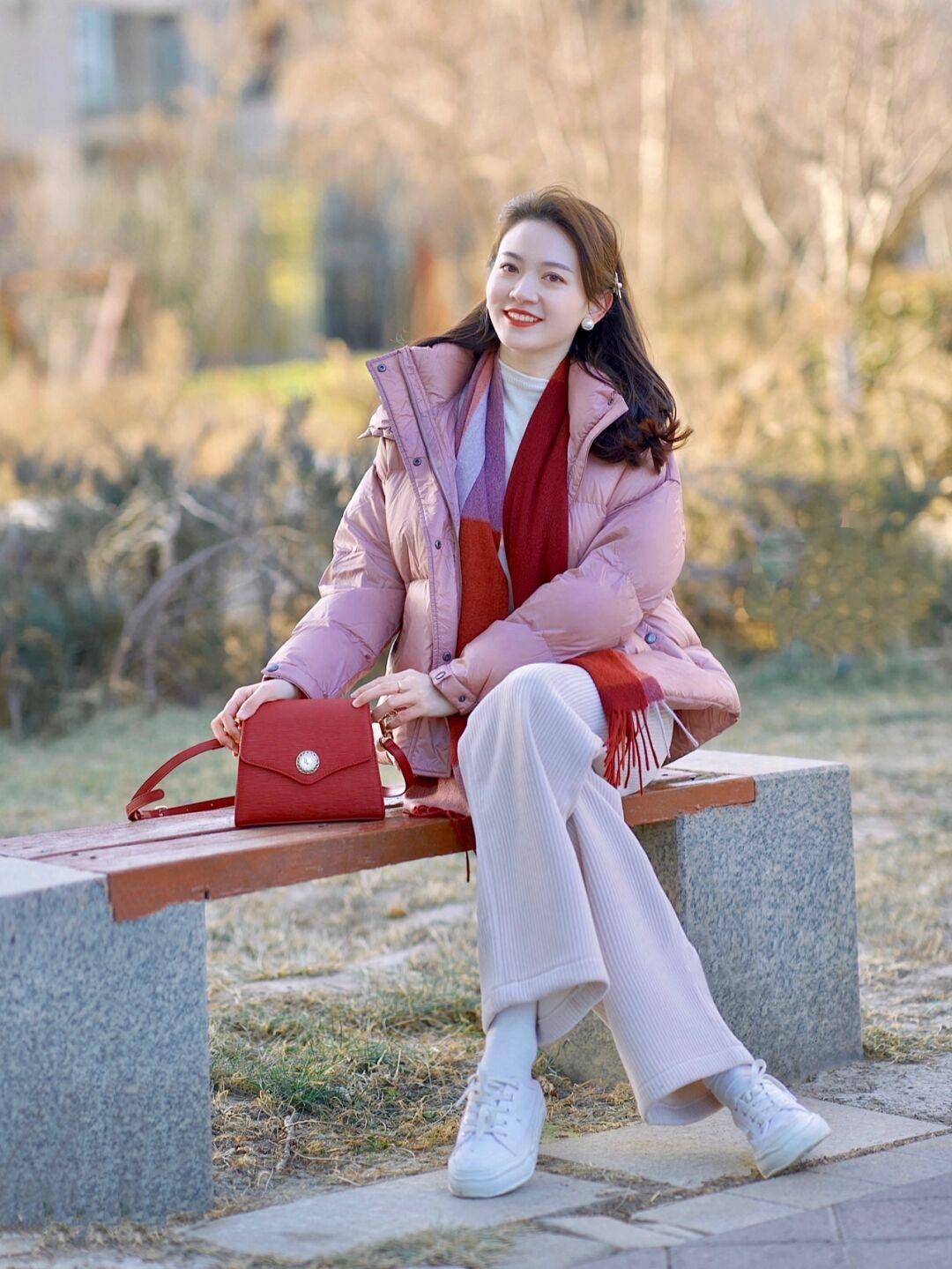 穿搭 冬天怎么穿保暖又洋气?或许你差一件“羽绒服”,优雅体面还显瘦