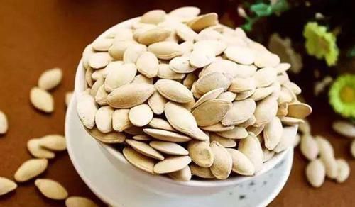 牙龈|南瓜子竟然有这么多好处!太涨知识了,早知道就每天吃一把了!