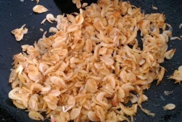 神疲乏力|劝告退休的老人,不管有钱没钱,多吃此3样,让你腿脚更利索