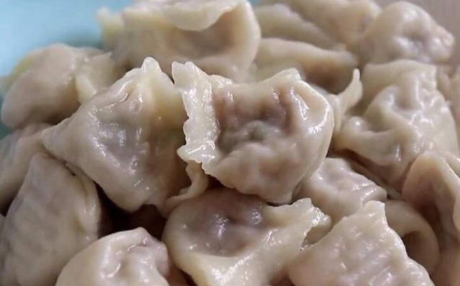 做羊肉馅饺子，放调料有讲究！教你正确做法，馅料又嫩又香无膻味