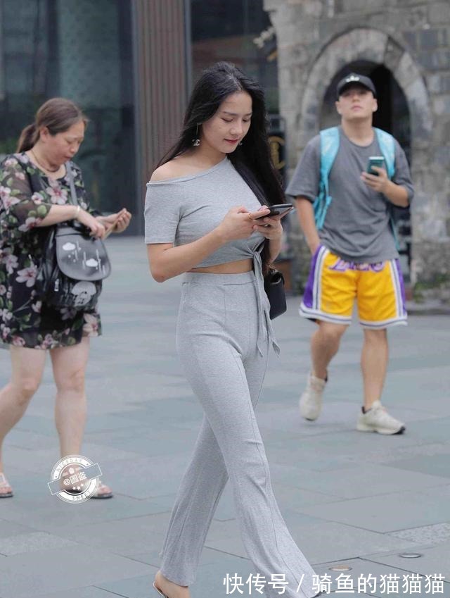 穿搭 清爽穿搭非打底裤莫属,轻盈好看又显气质,唯美动人!