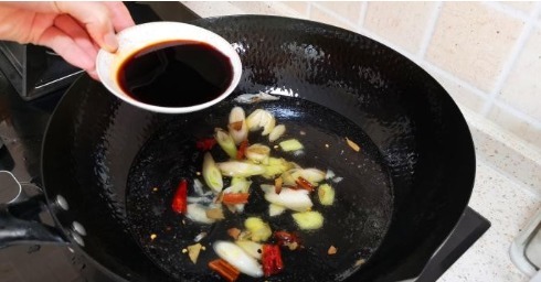 下酒|鲅鱼这样做太香了,我家春节必做这道菜,下酒下饭,上桌就抢光