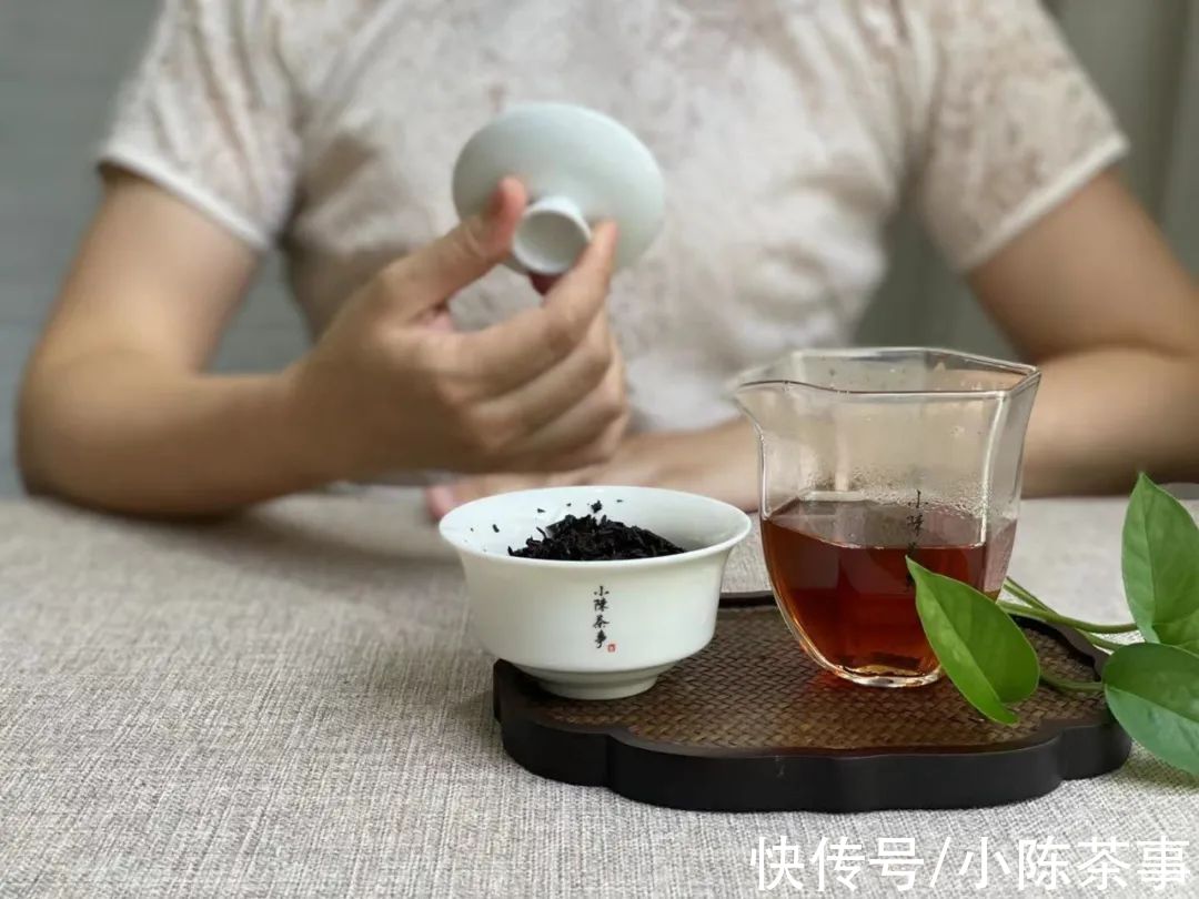 茶赛！斗茶赛、评茶赛、博览会，岩茶评选繁多，获奖茶一定是正岩茶吗？