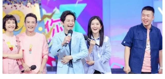 何炅|《快樂大本營》再也快樂不起來了，因為節(jié)目被替換，何炅都辭職了