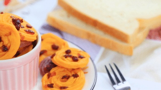 红薯|10分钟就能做的粗粮小零食,比薯片好吃,简单2步就搞定