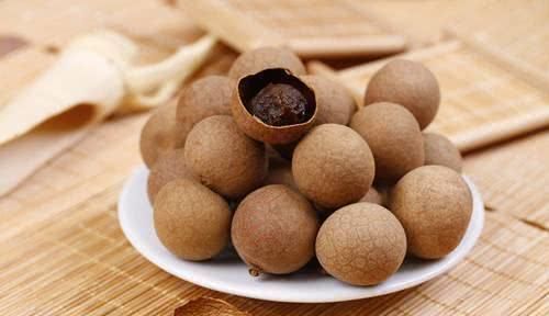 女人月经量少老得快,多吃这几物,滋养卵巢,调节月经更年轻