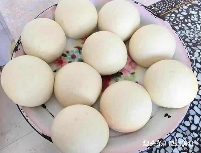 馒头|蒸馒头,直接加酵母是大错特错,教你正确做法,馒头香软好吃